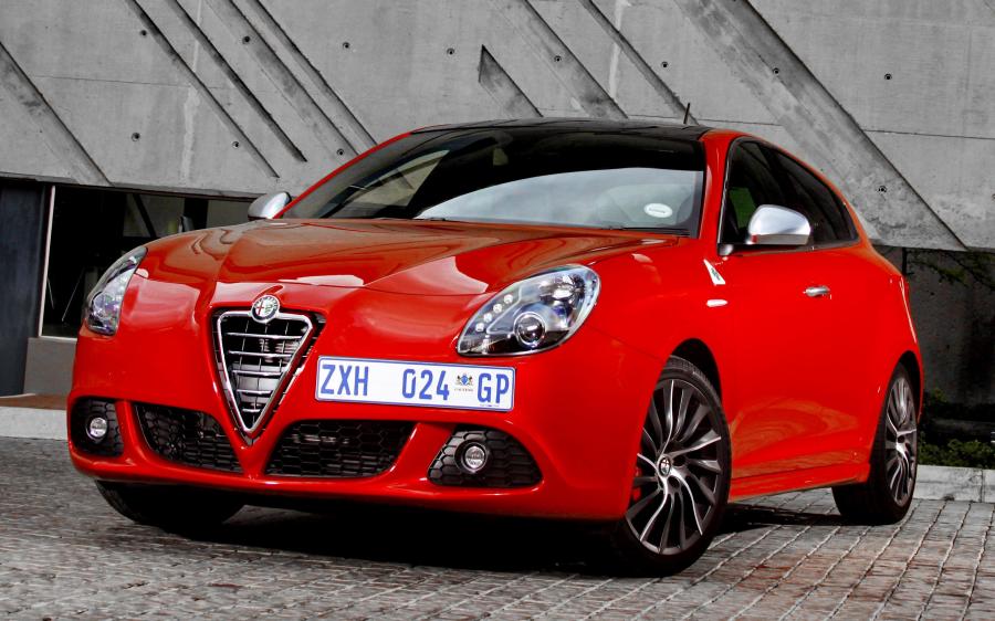 Alfa Romeo Giulietta Quadrifoglio Verde (940) (ZA) '2011 - 14